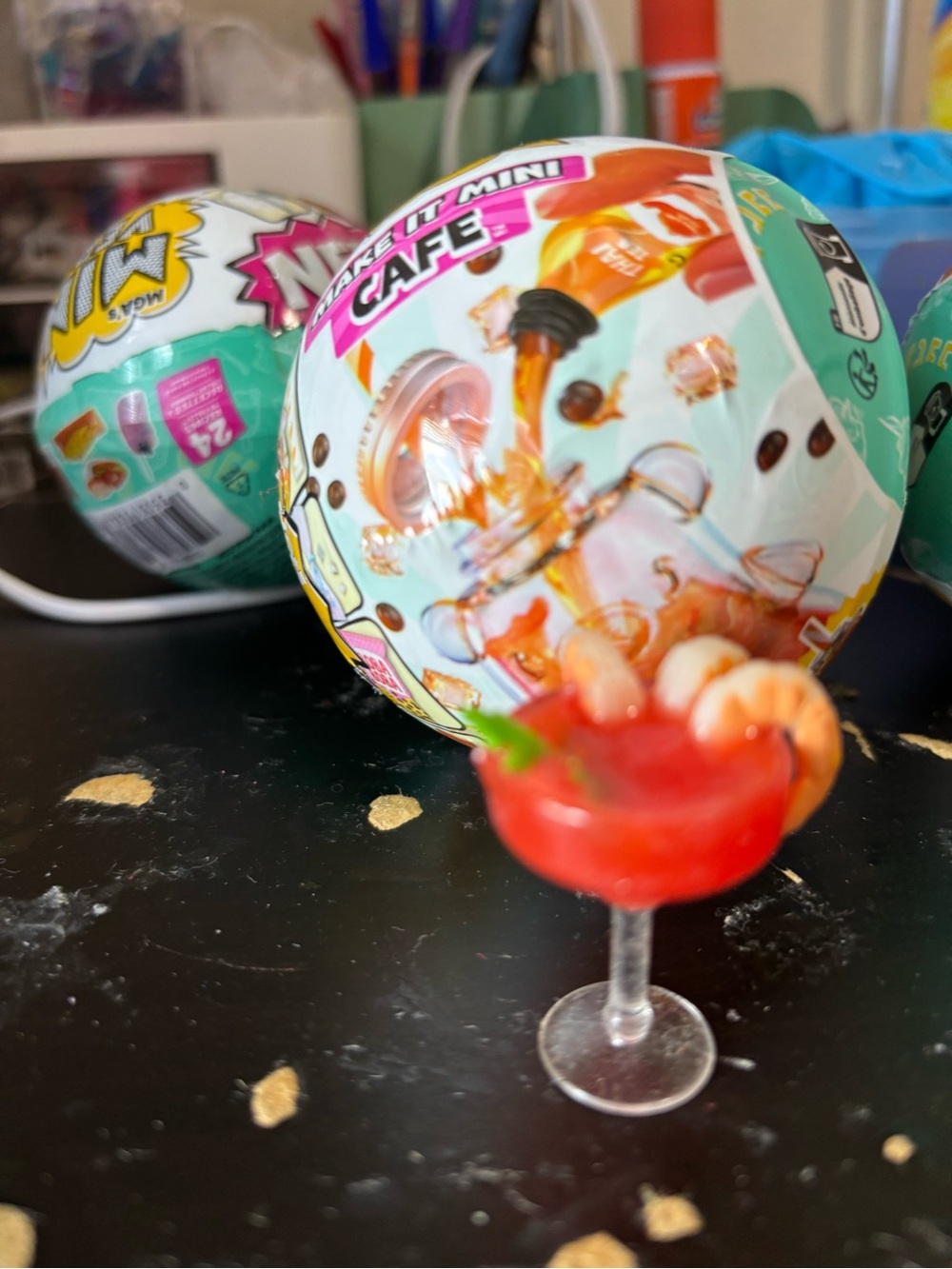 Miniverse Cafe series 4 shrimp cocktail 🍤